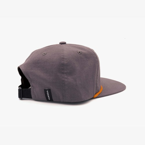 Pyramid Hat (Terra)