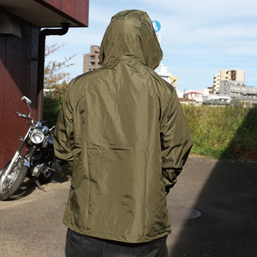 Pullover Windbreaker